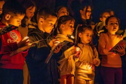 Ora Pamantului 2026 25000 de copii din Romania si Republica Moldova vor canta pentru planeta