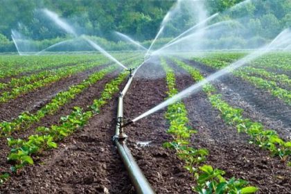 Peste 100 de fermieridin judet sau alaturat proiectului de irigatii din ape de suprafata