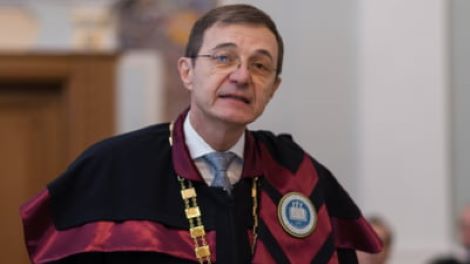 Presedintele Academiei Ar fi benefic sa ne intoarcem la valori si virtuti deoarece aceasta tara va progresa prin ele
