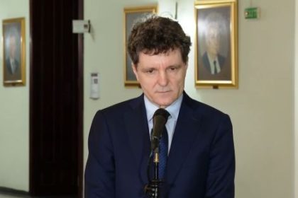 Presedintele Nicusor Dan ar fi dispus sa numeasca un premier tehnocrat pentru a obtine rapid o majoritate parlamentara conform surselor