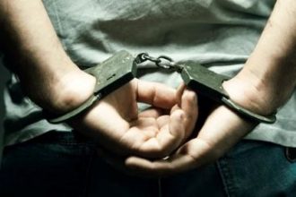 Barbat retinut preventiv intr un caz de camatarie si fals in declaratii