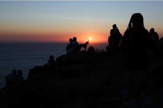 Doua minute de intuneric in mijlocul zilei o zona din Europa se pregateste pentru o eclipsa solara totala