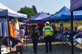 IPJ Covasna Potistii au fost prezenti in comunitatea din Intorsura Buzau lui oferind recomandari pentru prevenirea situatiilor de risc
