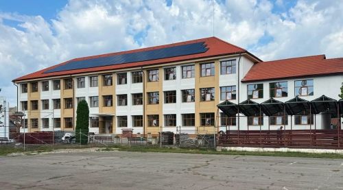 Liceul Koroszi Csoma Sandor din Covasna a fost reabilitat termic prin PNRR Lucrarile au fost finalizate