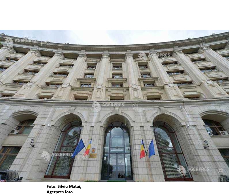 MinisterulFinantelorlanseazalunioonouaeditieaprogramuluiTezaurOferinddobanzi.depana.la715.anual