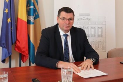 UDMR isi declara sprijinul fata de prefectul Raduly Istvan trimis in judecata de DNA