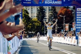 Etapa 2 din Turul României: Iași - Piatra-Neamț. Cine a preluat tricoul galben